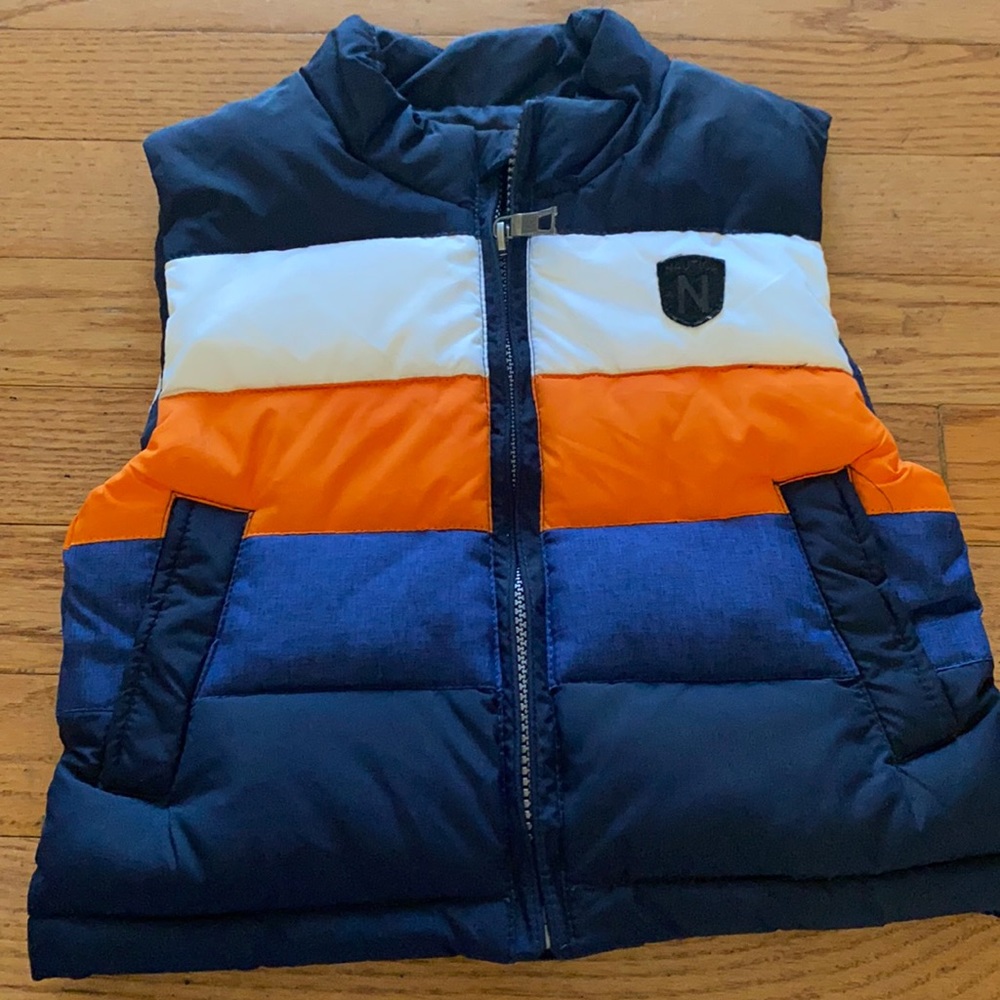 Boys puffer vest Nautica size 2T New wTags !! - Picture 1 of 3